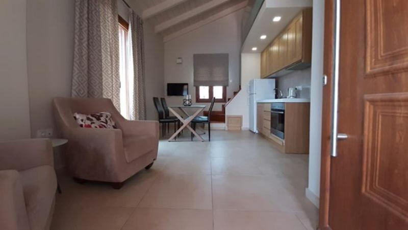 Zefiros Luxury Apartments Sívota Zewnętrze zdjęcie