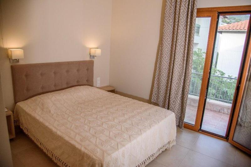 Zefiros Luxury Apartments Sívota Zewnętrze zdjęcie